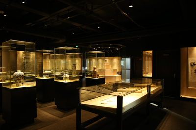 搭建粵港澳大灣區(qū)藝術(shù)品新橋梁，打造南粵藝術(shù)新形象展覽服務(wù)